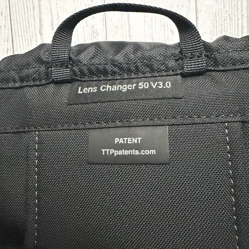 Think Tank Photo Lens Changer 50 V3.0 (Black)